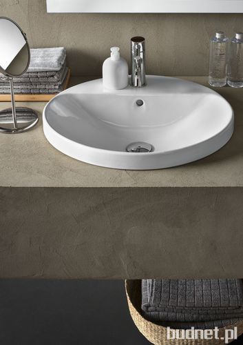 Variform in set washbasin